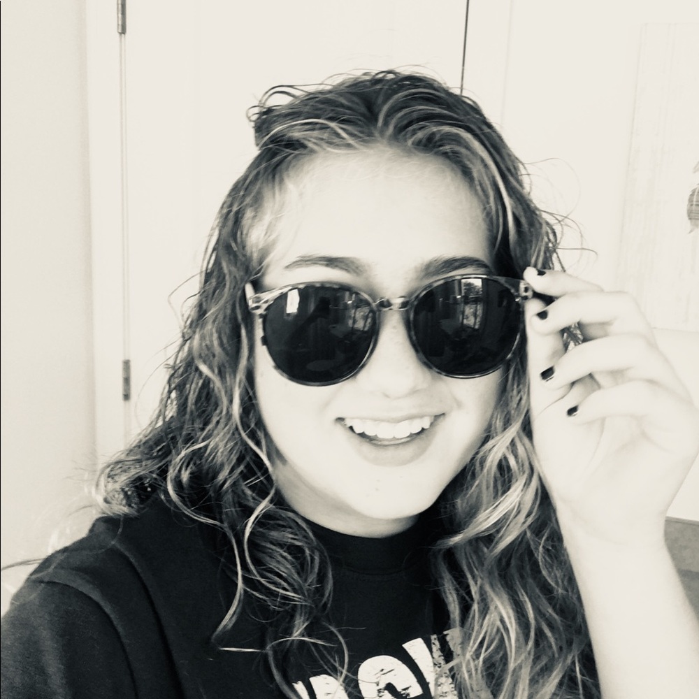 Meet your Posher, Emma